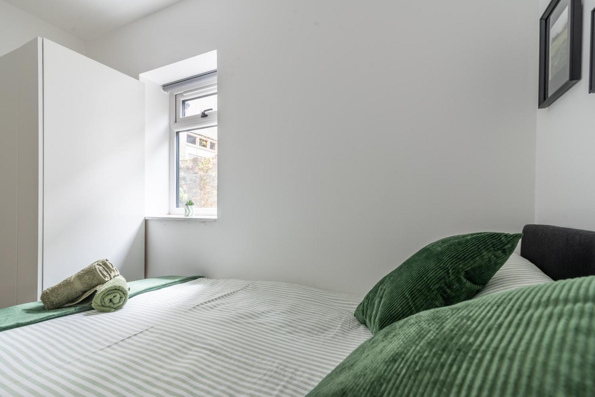 Luxury Apartments In Cardiff City Centre Buitenkant foto