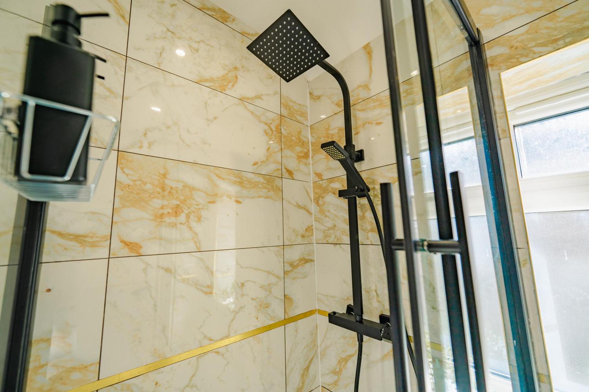 Luxury Apartments In Cardiff City Centre Kamer foto